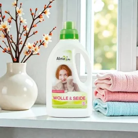   AlmaWin Wollwaschmittelkonzentrat – 750 ml – 50 Waschgänge