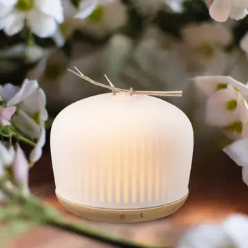 Origin illóolaj diffúzor üvegből és  fából